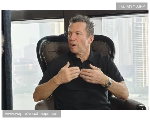 马特乌斯：在球场上马拉多纳就是“魔术师”般的存在